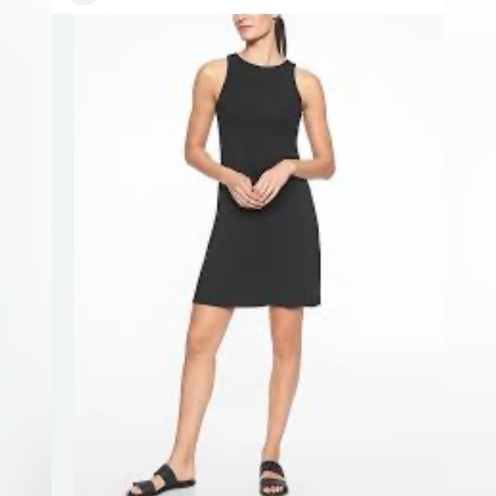 Athleta women Modest A-Line Outdoor dress Size:M color Black